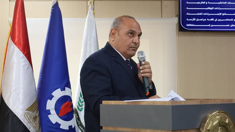 الضبع ناشد مدير إدارة