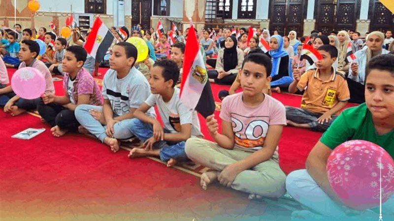 لقاء الطفل بمسجد