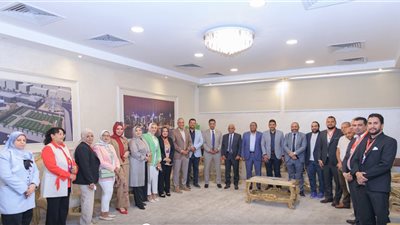 مستشفى سوهاج العام يستضيف يومًا علميًا ضخمًا يجمع 160 من أطباء الجلدية