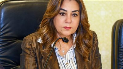 وزيرة التنمية المحلية تحيل مسؤولين بالخانكة للنيابة 
