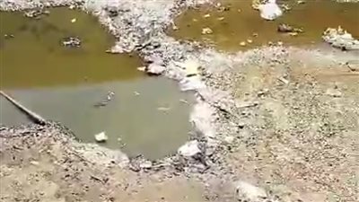 مأساة تتجدد..أزمة الصرف الصحي تواصل تهديد حياة أهالي قسم شرطة ثاني دمياط