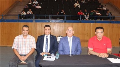 الدهراوي يتابع اختبارات انتقاء منتخب الكاراتيه للشباب والشابات بجامعة حلوان