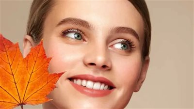 تعرفي علي روتين العناية بالبشرة في الخريف بطرق طبيعية