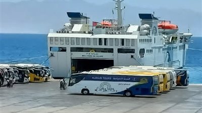 تداول 10 ألف طن و751 شاحنة بضائع عامة ومتنوعة بمواني البحر الأحمر