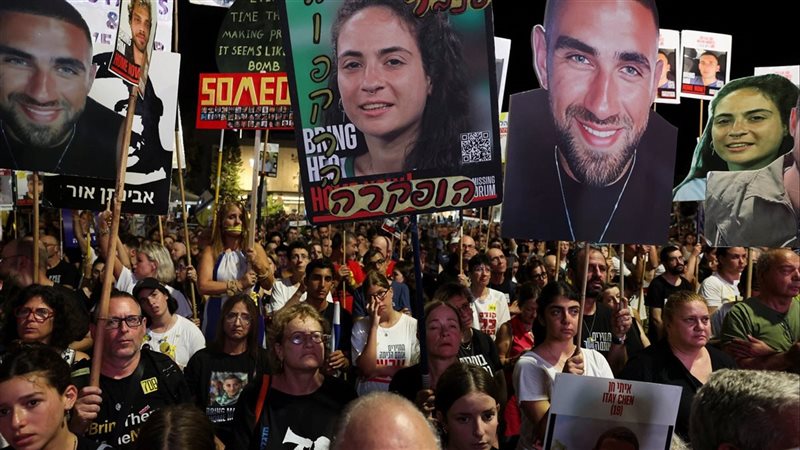 عائلات المحتجزين