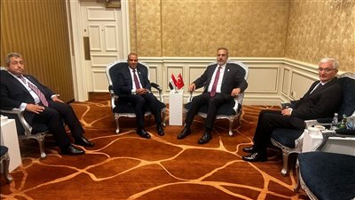 وزيرا خارجية مصر وتركيا يؤكدان على تعميق الشراكة الاستراتيجية 