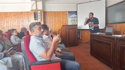 كلية الطب البيطري بقنا تعزز استعداداتها لجائزة التميز الحكومي