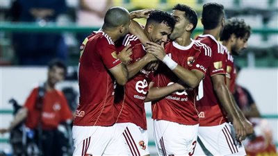 الفار ينقذ الشناوي.. الأهلي يحسم تفوقه على إنبي بالشوط الأول بهدف تريزيجيه