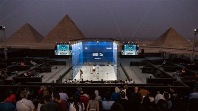 مصر تهيمن على دور الـ16 في بطولة CIB المفتوحة للإسكواش تحت أنظار الأهرامات 