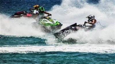 كانت بتلعب.. مصرع سيدة نتيجة تصادم جيت سكي بآخر على شواطئ مطروح