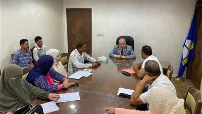 سكنوا حالتين.. تفاصيل اجتماع لجنة تسكين الحالات المستحقة لوحدات الإيواء بدمياط