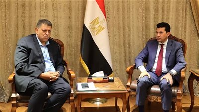 وزير الرياضة يتابع استعدادات مونديال الأندية اليد مع رئيس الاتحاد