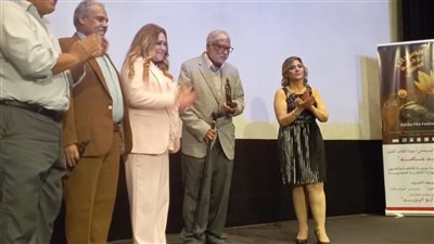 تكريم نهال عنبر ومحمد رضوان ومحسن أحمد في ختام مهرجان بردية السينمائي|صور