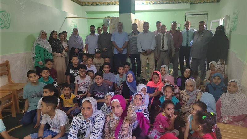 من حضور مدير المدرسة
