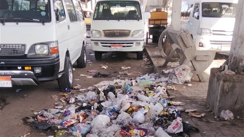 القمامة فى موقف الشعبية