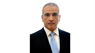 قرار جمهوري بتعيين علاء الشريف أمينًا عاما لمجلس الوزراء لمدة عام