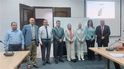 نائب رئيس جامعة بنها تفتتح برنامج مشروعات التخرج 2025