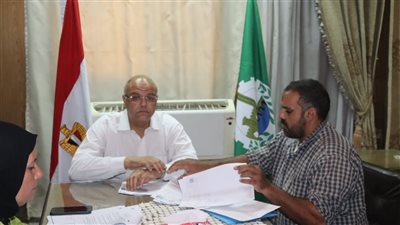 محافظ القليوبية يعقد اللقاء الجماهيري بمدينة الخانكة لحل مشكلات المواطنين 