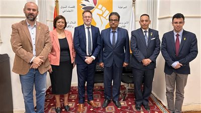 الحزب المصري الديمقراطي الاجتماعي يستقبل السفير الكندي بالقاهرة