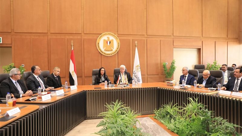 رئيس جامعة دمياط