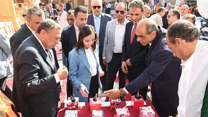 محافظ البحيرة افتتاح