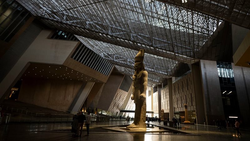 المتحف المصري الكبير
