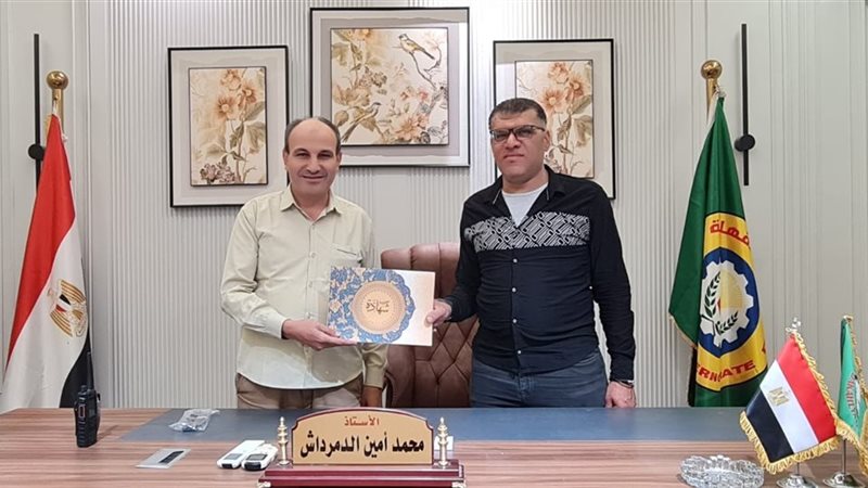 اثناء التكريم