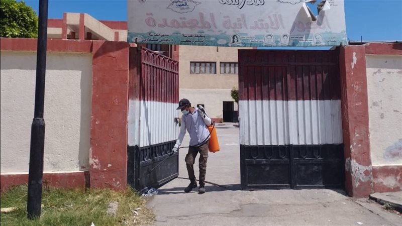 جانب من تجهيزات المدارس