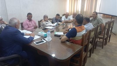 السكرتير عام دمياط يترأس اللقاء الأسبوعى مع المواطنين ويوجه بتلبية مطالبهم