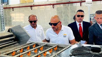 وفد إيطالي يتفقد مجمع الصناعات بالأقصر قبل إنطلاق موسم زراعة وتجفيف الطماطم 