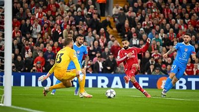 محمد صلاح يقود هجوم ليفربول في التشكيل المتوقع أمام إيفرتون في البريميرليج 