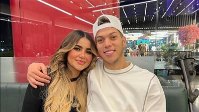 اللهم احفظه لنا سالمًا معافى.. زوجة إمام عاشور تدعو له بالشفاء العاجل