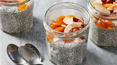 بودينج الشيا ولا الشوفان؟ مين فيهم يكسب بالبروتين وأوميجا 3 والألياف؟ 	