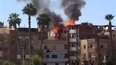 حريق داخل عصارة قصب في قرية العسيرات شمال محافظة قنا