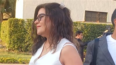 فاطمة ناعوت تصل لحضور افتتاح ملتقى 