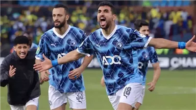 مروان حمدي يقود هجوم بيراميدز لمواجهة نادي زد إف سي