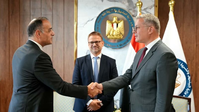 وزير البترول