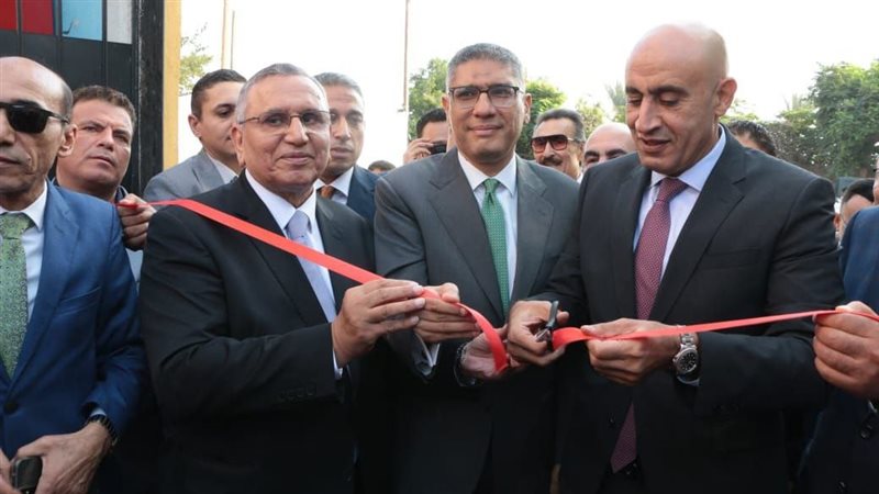 افتتاح المدرسة بأبو