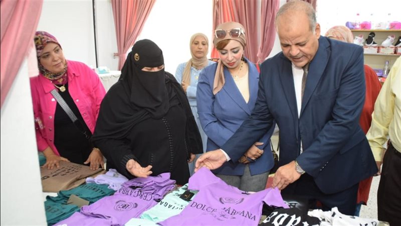 افتتاح معرض أهلا