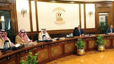  مدبولي يبحث مع وزير الدولة السعودي ضخ استثمارات استراتيجية في السوق المصري