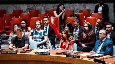 أمريكا تستخدم حق 