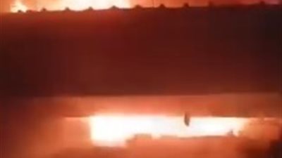 حريق هائل بمحلات تنه ورنة بكفر الدوار في البحيرة.. والحماية المدنية تسيطر 