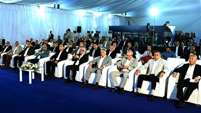 رئيس الوزراء يشهد افتتاح عددٍ من المشروعات الصناعية الجديدة بمنطقة القنطرة