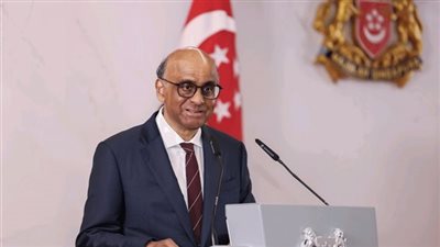 رئيس سنغافورة يؤكد: نحرص على تطوير العلاقات مع 