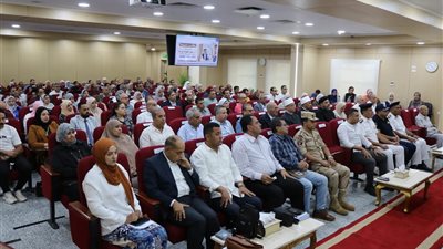 المصريين الأحرار بالسويس يطرح مبادرات خدمية جديدة.. والمحافظ يستجيب