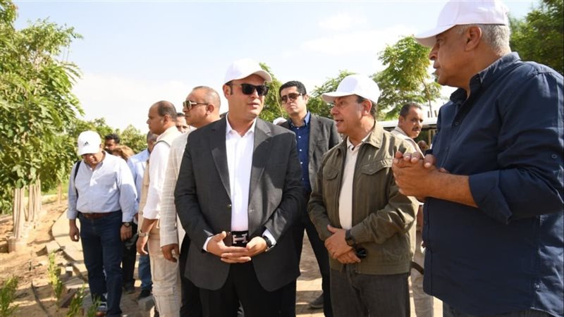 وزير الإسكان