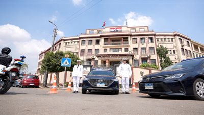 كثافات مرورية متوسطة وتدابير أمنية مكثفة في أول أيام العام الدراسي الجديد