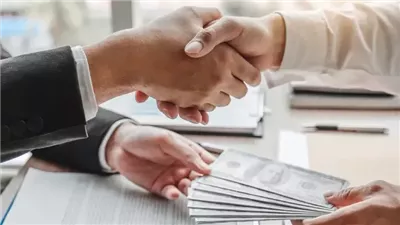 خبير : استثمارات البنوك في الشركات التابعة رهان استراتيجي على المستقبل المالي