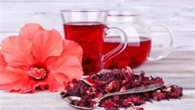 وصفات طبيعية فعالة بالكركديه للعناية بالشعر ومنحه لمعاناً وقوة مذهلة