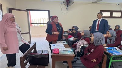 وسط استعدادات مكثفة.. 460 مدرسة تستقبل طلاب الصفوف الأولى بالسويس
